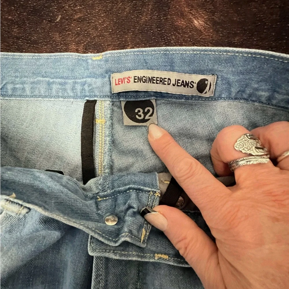 Vintage Levi’s engineered Jeans - Picture 4 of 11